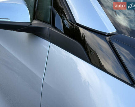 Серый БМВ И3, объемом двигателя 0 л и пробегом 106 тыс. км за 7800 $, фото 13 на Automoto.ua