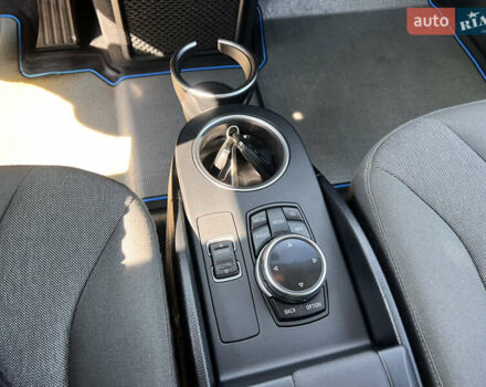 Сірий БМВ І3, об'ємом двигуна 0 л та пробігом 129 тис. км за 7850 $, фото 32 на Automoto.ua