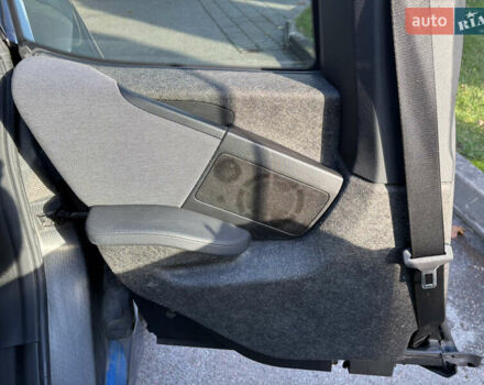 Серый БМВ И3, объемом двигателя 0 л и пробегом 106 тыс. км за 7800 $, фото 37 на Automoto.ua