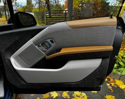 БМВ И3 2014 в Киеве на Automoto.ua Серый БМВ И3, объемом двигателя 0.6 л и пробегом 196 тыс. км за 12990 $, фото 21 на Automoto.ua