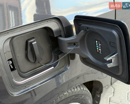 БМВ И3 2014 в Черновцах на Automoto.ua Серый БМВ И3, объемом двигателя 0.64 л и пробегом 154 тыс. км за 12200 $, фото 15 на Automoto.ua