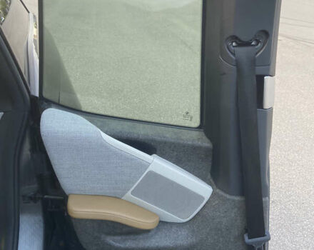 Серый БМВ И3, объемом двигателя 0 л и пробегом 146 тыс. км за 9000 $, фото 19 на Automoto.ua