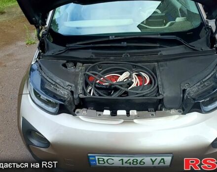Серый БМВ И3, объемом двигателя 0 л и пробегом 81 тыс. км за 10200 $, фото 3 на Automoto.ua