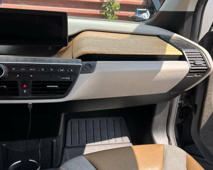 Серый БМВ И3, объемом двигателя 0.65 л и пробегом 126 тыс. км за 13000 $, фото 20 на Automoto.ua