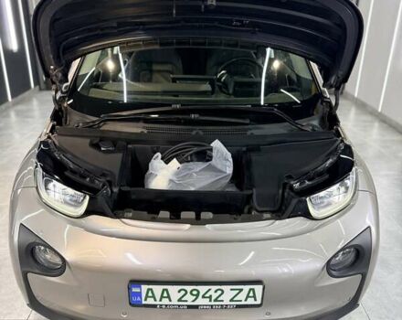 Сірий БМВ І3, об'ємом двигуна 0 л та пробігом 87 тис. км за 9990 $, фото 22 на Automoto.ua