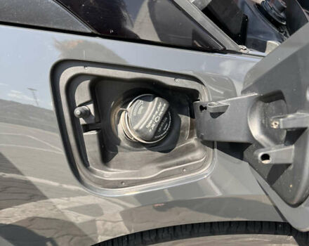 Серый БМВ И3, объемом двигателя 0.65 л и пробегом 126 тыс. км за 13000 $, фото 16 на Automoto.ua