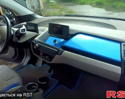 Серый БМВ И3, объемом двигателя 0 л и пробегом 81 тыс. км за 10200 $, фото 7 на Automoto.ua
