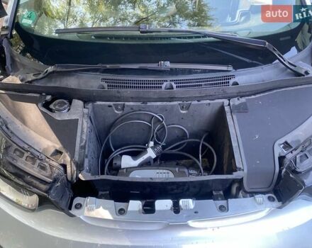 Серый БМВ И3, объемом двигателя 0 л и пробегом 46 тыс. км за 9400 $, фото 37 на Automoto.ua