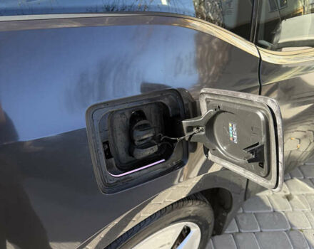 Серый БМВ И3, объемом двигателя 0 л и пробегом 93 тыс. км за 7800 $, фото 16 на Automoto.ua