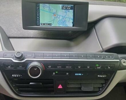 Серый БМВ И3, объемом двигателя 0 л и пробегом 72 тыс. км за 12000 $, фото 2 на Automoto.ua