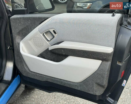 Серый БМВ И3, объемом двигателя 0.65 л и пробегом 130 тыс. км за 13800 $, фото 15 на Automoto.ua