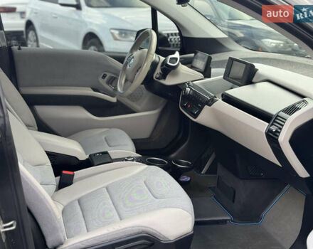 Серый БМВ И3, объемом двигателя 0.65 л и пробегом 130 тыс. км за 13800 $, фото 16 на Automoto.ua