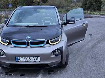 Серый БМВ И3, объемом двигателя 0 л и пробегом 102 тыс. км за 9000 $, фото 1 на Automoto.ua