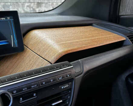 Серый БМВ И3, объемом двигателя 0 л и пробегом 111 тыс. км за 10400 $, фото 18 на Automoto.ua