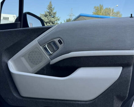 Серый БМВ И3, объемом двигателя 0 л и пробегом 50 тыс. км за 9500 $, фото 22 на Automoto.ua