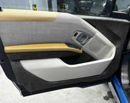 Серый БМВ И3, объемом двигателя 0 л и пробегом 73 тыс. км за 11000 $, фото 11 на Automoto.ua