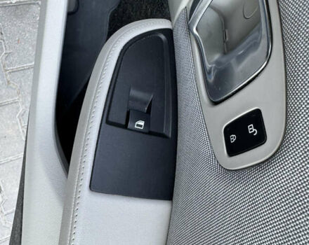 Серый БМВ И3, объемом двигателя 0 л и пробегом 50 тыс. км за 9500 $, фото 23 на Automoto.ua