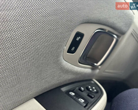 Серый БМВ И3, объемом двигателя 0 л и пробегом 144 тыс. км за 7800 $, фото 16 на Automoto.ua