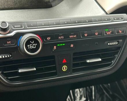 Сірий БМВ І3, об'ємом двигуна 0.7 л та пробігом 30 тис. км за 11900 $, фото 7 на Automoto.ua