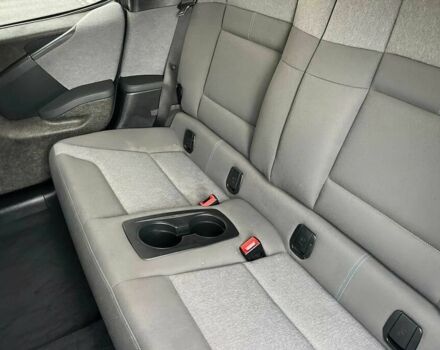 Сірий БМВ І3, об'ємом двигуна 0.7 л та пробігом 30 тис. км за 11900 $, фото 9 на Automoto.ua
