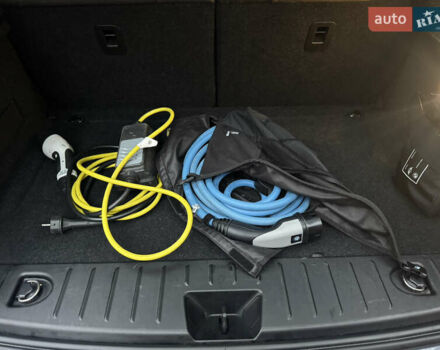 Сірий БМВ І3, об'ємом двигуна 0 л та пробігом 151 тис. км за 13900 $, фото 26 на Automoto.ua