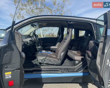 Серый БМВ И3, объемом двигателя 0 л и пробегом 81 тыс. км за 18500 $, фото 8 на Automoto.ua