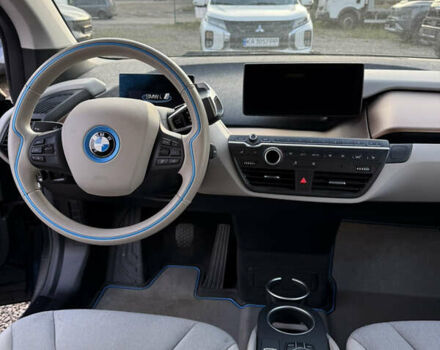 Серый БМВ И3, объемом двигателя 0 л и пробегом 28 тыс. км за 18500 $, фото 9 на Automoto.ua