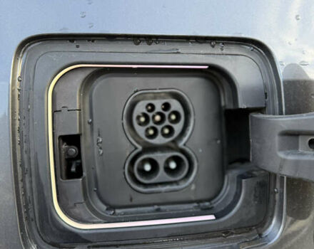 Серый БМВ И3, объемом двигателя 0 л и пробегом 28 тыс. км за 18500 $, фото 10 на Automoto.ua