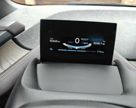 Серый БМВ И3, объемом двигателя 0 л и пробегом 92 тыс. км за 15800 $, фото 19 на Automoto.ua