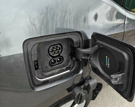Серый БМВ И3, объемом двигателя 0 л и пробегом 92 тыс. км за 15800 $, фото 8 на Automoto.ua