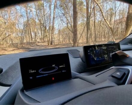 Серый БМВ И3, объемом двигателя 0 л и пробегом 63 тыс. км за 10300 $, фото 10 на Automoto.ua