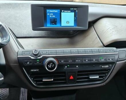 Серый БМВ И3, объемом двигателя 0 л и пробегом 92 тыс. км за 15800 $, фото 16 на Automoto.ua