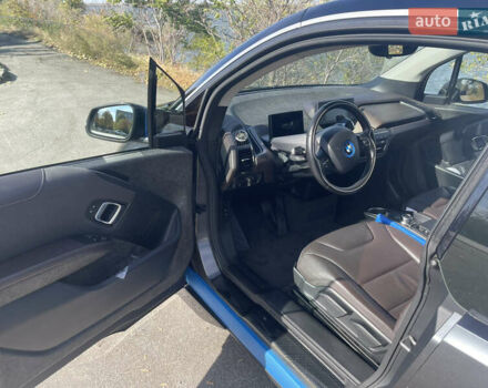 Серый БМВ И3, объемом двигателя 0 л и пробегом 81 тыс. км за 18500 $, фото 6 на Automoto.ua