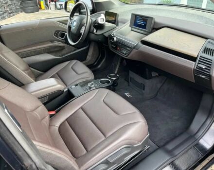 Серый БМВ И3, объемом двигателя 0 л и пробегом 23 тыс. км за 10100 $, фото 7 на Automoto.ua