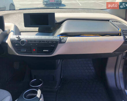 Серый БМВ И3, объемом двигателя 0 л и пробегом 130 тыс. км за 8399 $, фото 1 на Automoto.ua