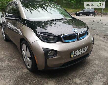 Серый БМВ И3, объемом двигателя 0 л и пробегом 65 тыс. км за 14000 $, фото 1 на Automoto.ua