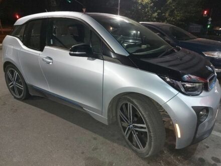 Серый БМВ И3, объемом двигателя 0 л и пробегом 155 тыс. км за 7750 $, фото 1 на Automoto.ua
