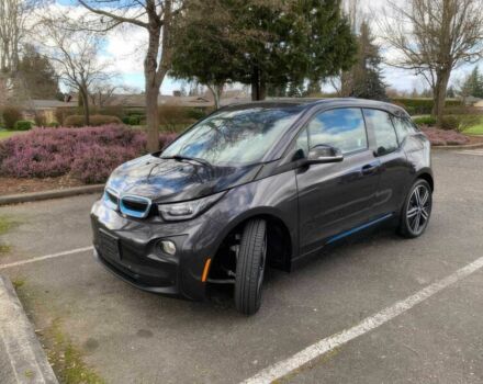 Серый БМВ И3, объемом двигателя 0 л и пробегом 70 тыс. км за 5500 $, фото 1 на Automoto.ua