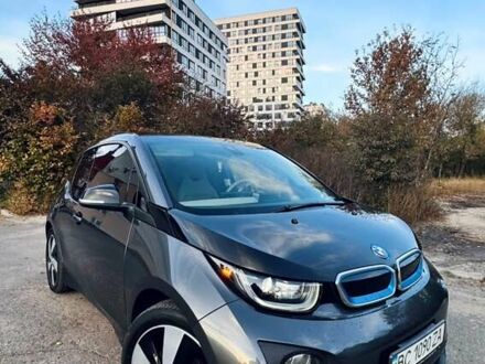 БМВ И3 2017 в Львове на Automoto.ua Серый БМВ И3, объемом двигателя 0 л и пробегом 68 тыс. км за 15999 $, фото 1 на Automoto.ua