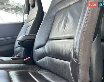 Синий БМВ И3, объемом двигателя 0 л и пробегом 141 тыс. км за 11999 $, фото 32 на Automoto.ua