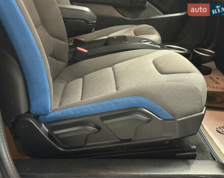 БМВ И3 2017 в Владимир-Волынский на Automoto.ua Синий БМВ И3, объемом двигателя 0 л и пробегом 214 тыс. км за 9900 $, фото 44 на Automoto.ua