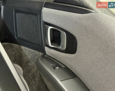 БМВ И3 2017 в Владимир-Волынский на Automoto.ua Синий БМВ И3, объемом двигателя 0 л и пробегом 214 тыс. км за 9900 $, фото 46 на Automoto.ua