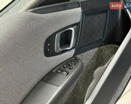 БМВ И3 2017 в Владимир-Волынский на Automoto.ua Синий БМВ И3, объемом двигателя 0 л и пробегом 214 тыс. км за 9900 $, фото 40 на Automoto.ua