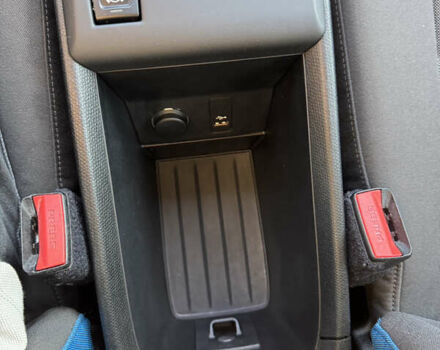 Синий БМВ И3, объемом двигателя 0 л и пробегом 148 тыс. км за 14200 $, фото 13 на Automoto.ua