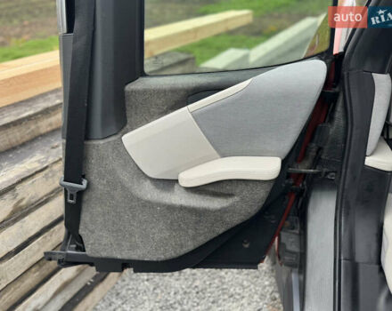 Оранжевый БМВ И3, объемом двигателя 0 л и пробегом 218 тыс. км за 8200 $, фото 25 на Automoto.ua