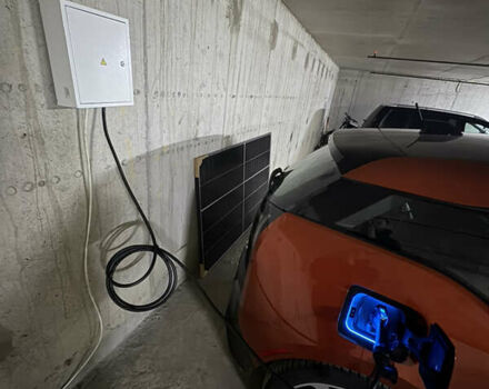 Помаранчевий БМВ І3, об'ємом двигуна 0.65 л та пробігом 97 тис. км за 15000 $, фото 27 на Automoto.ua