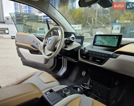 Оранжевый БМВ И3, объемом двигателя 0 л и пробегом 89 тыс. км за 10500 $, фото 13 на Automoto.ua