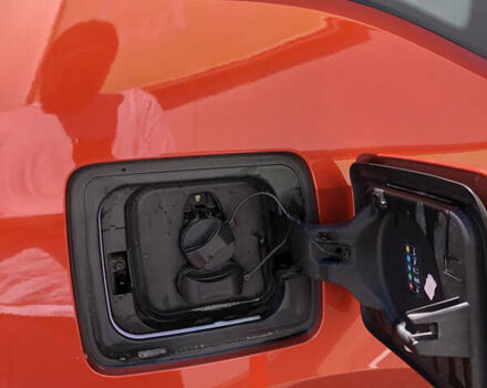 Помаранчевий БМВ І3, об'ємом двигуна 0.65 л та пробігом 97 тис. км за 15000 $, фото 15 на Automoto.ua