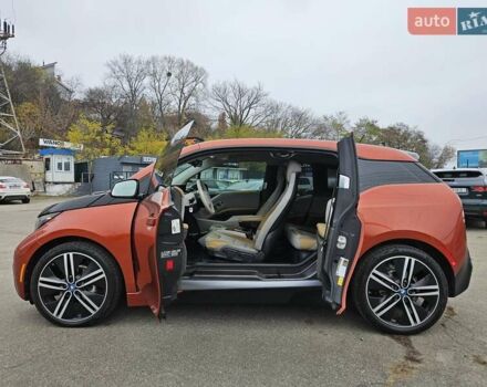 Оранжевый БМВ И3, объемом двигателя 0 л и пробегом 89 тыс. км за 10500 $, фото 9 на Automoto.ua