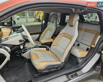 Оранжевый БМВ И3, объемом двигателя 0 л и пробегом 89 тыс. км за 10500 $, фото 2 на Automoto.ua